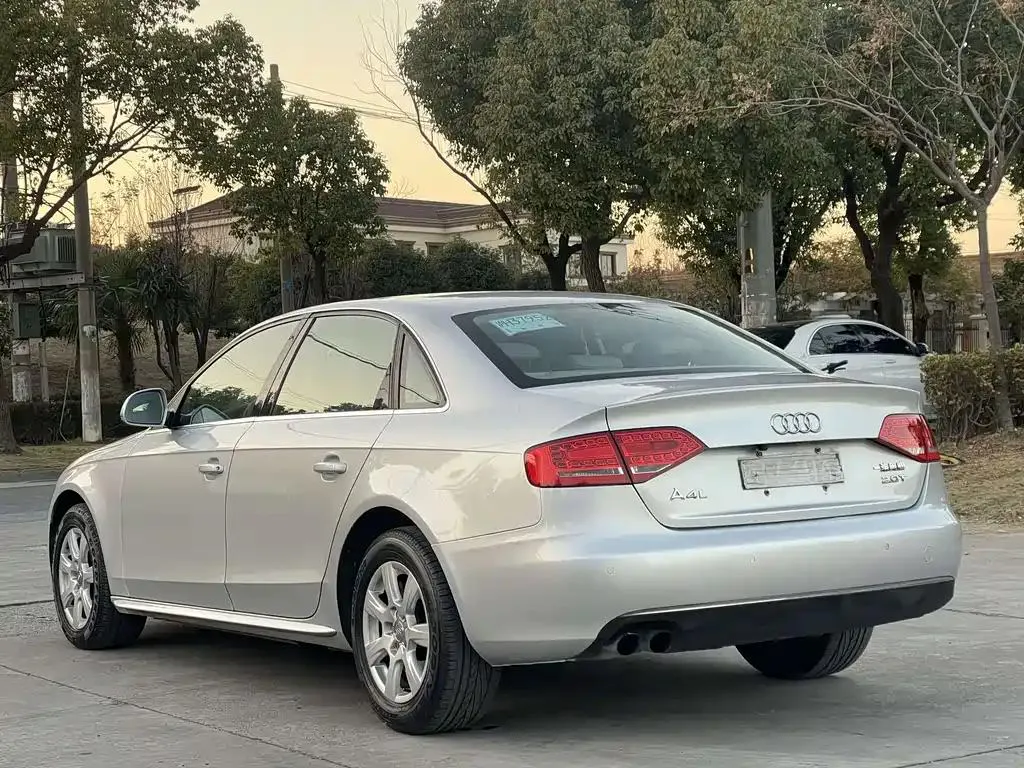 Audi A4L A4L 2012 2.0 TFSI Automatic Luxury — Ver foto 5