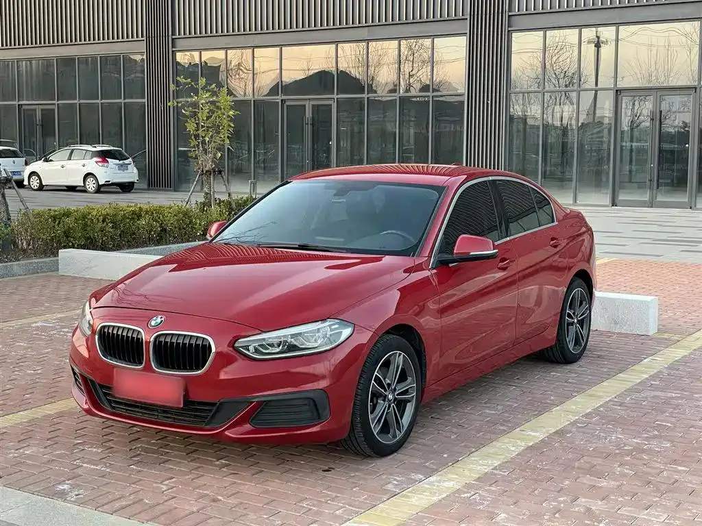 BMW 1 Series 1 Series 2020 120i Fashion Edition — photo 1