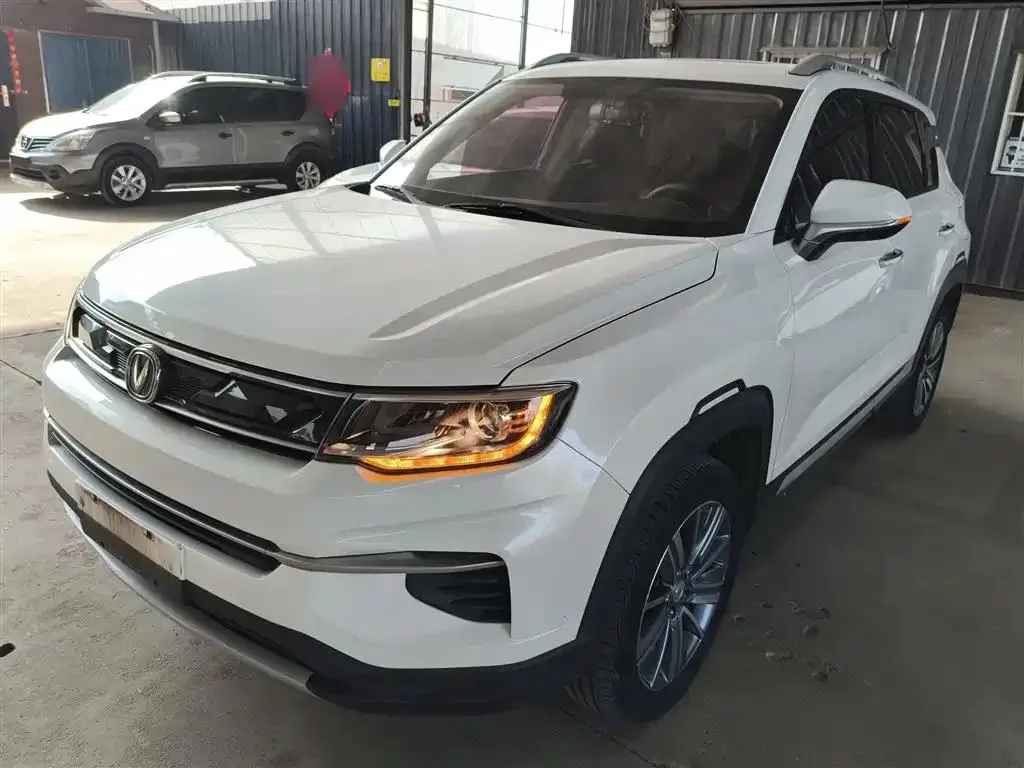 Changan CS35 Plus CS35PLUS 2018 1.6L Manual Changlian Edition National V — photo 1