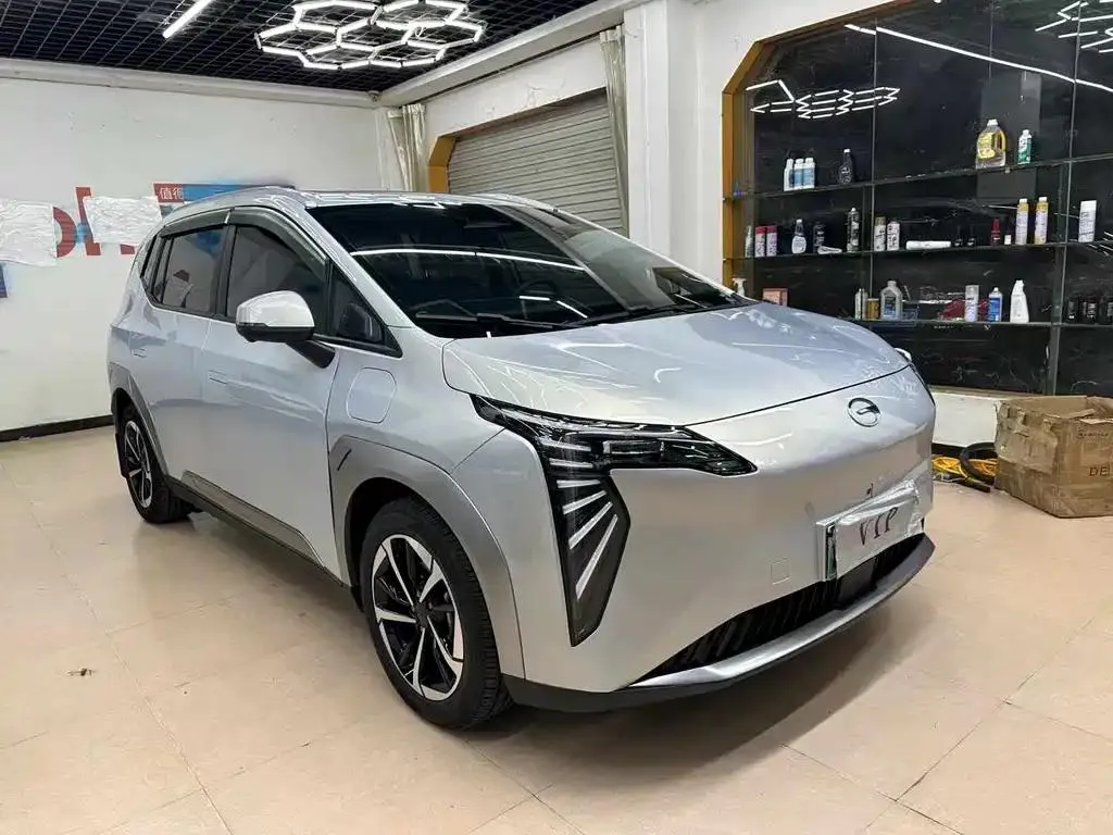 Aion AION Y Y 2023 Y Business Edition — View photo 2
