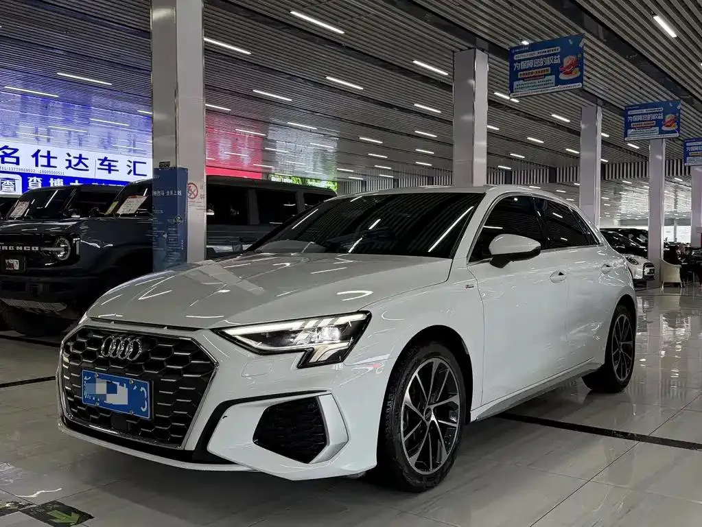 Audi A3 A3 2024 Sportback 35 TFSI Progressive Sports — photo 1