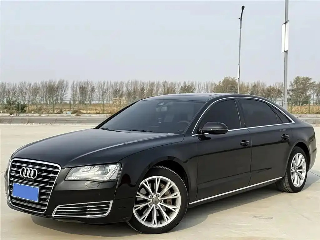 Audi A8 A8 2012 A8L 50 TFSI quattro Luxury Edition — photo 1