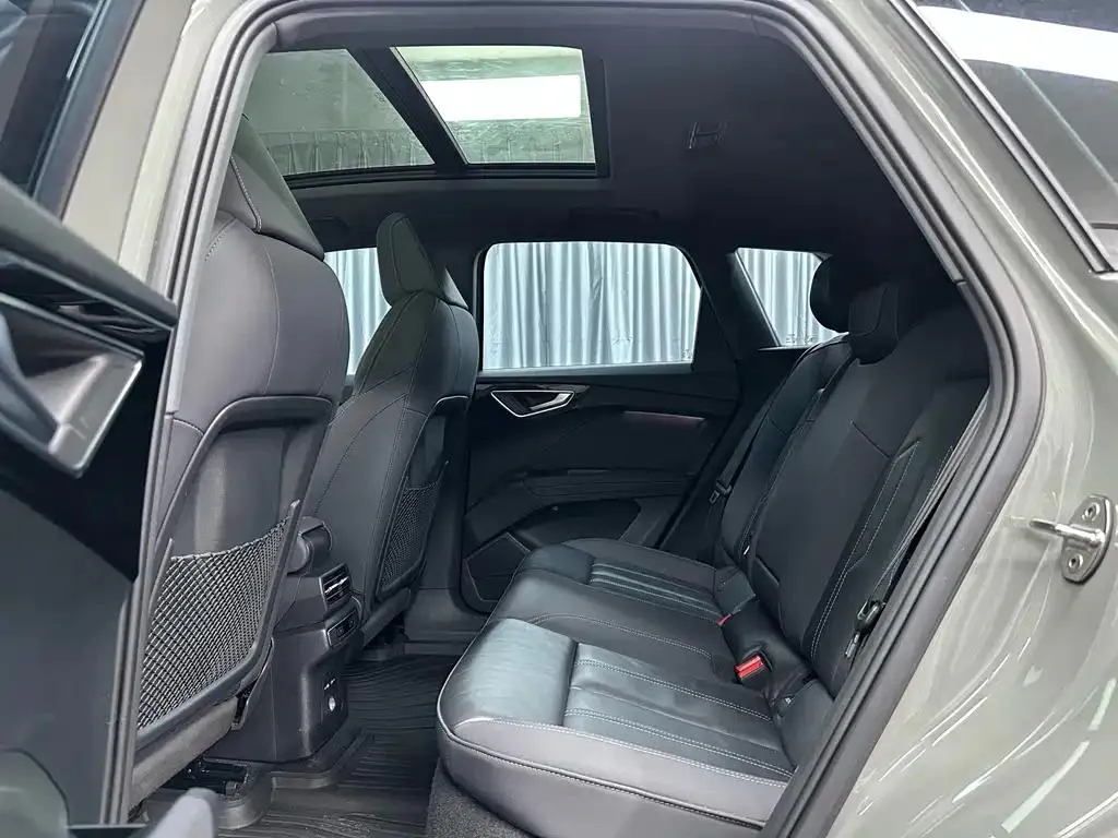 Audi Q4 e-tron Q4 e-tron 2022 40 e-tron Creative Edition — View photo 5