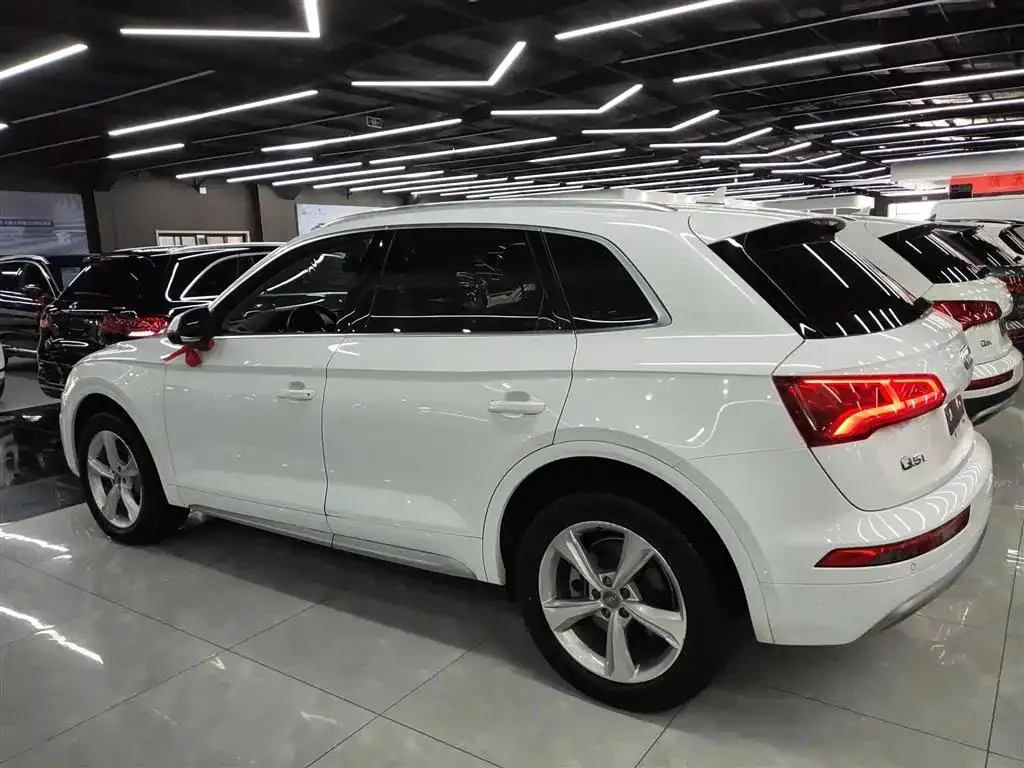 Audi Q5L Q5L 2018 40 TFSI Honor Progressive Edition National V — Voir la photo 5