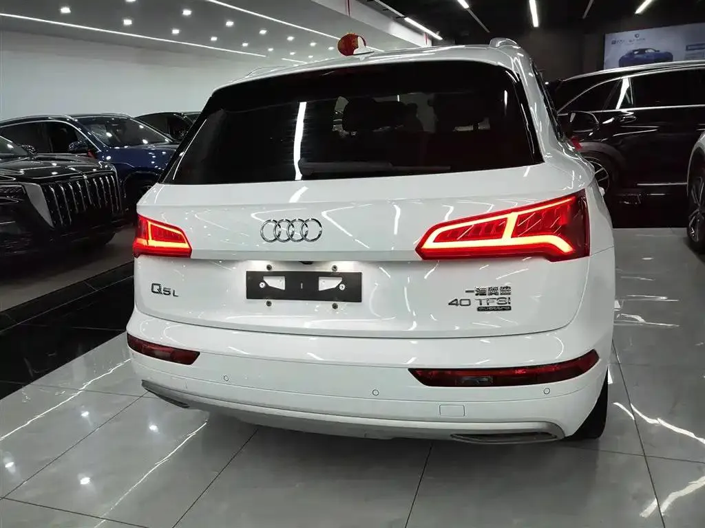 Audi Q5L Q5L 2018 40 TFSI Honor Progressive Edition National V — Voir la photo 6
