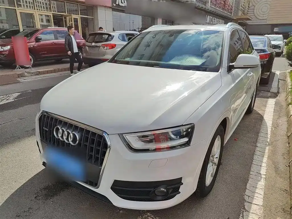 Audi Q3 Q3 (Imported) 2012 35 TFSI quattro Comfort Edition — عرض الصورة 2
