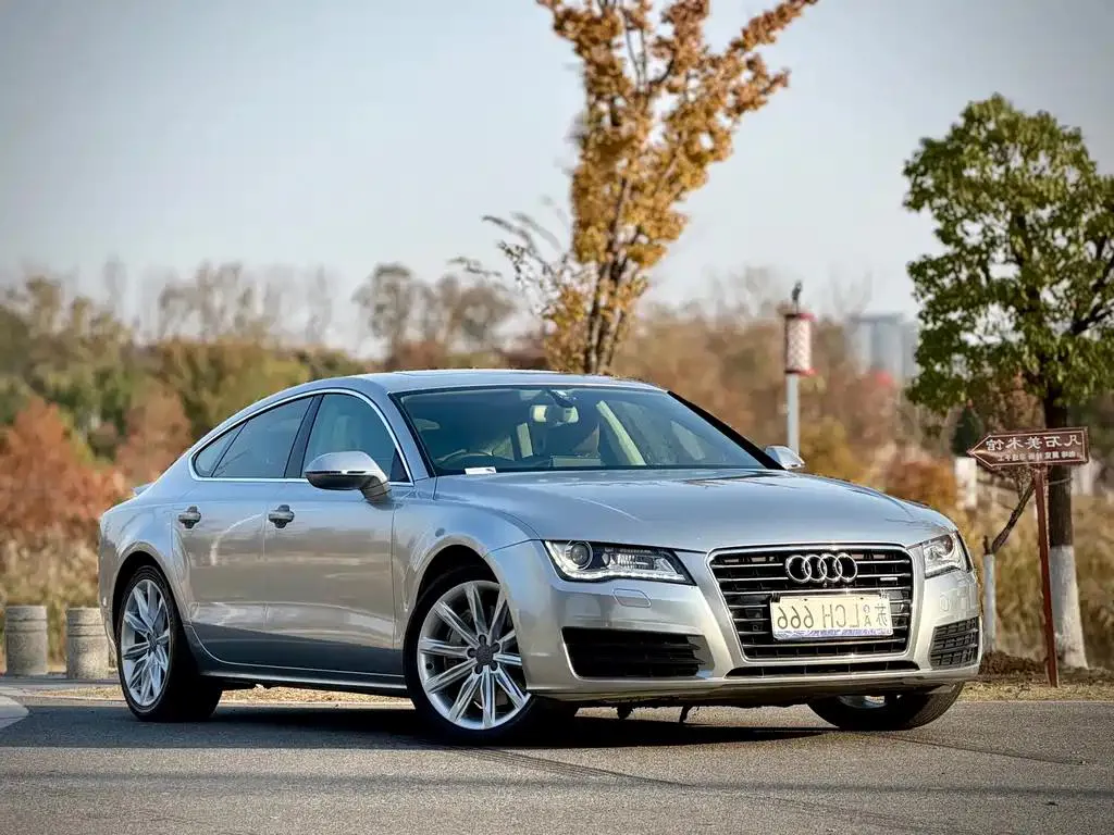 Audi A7 A7 2014 50 TFSI quattro Comfort Edition — Voir la photo 3
