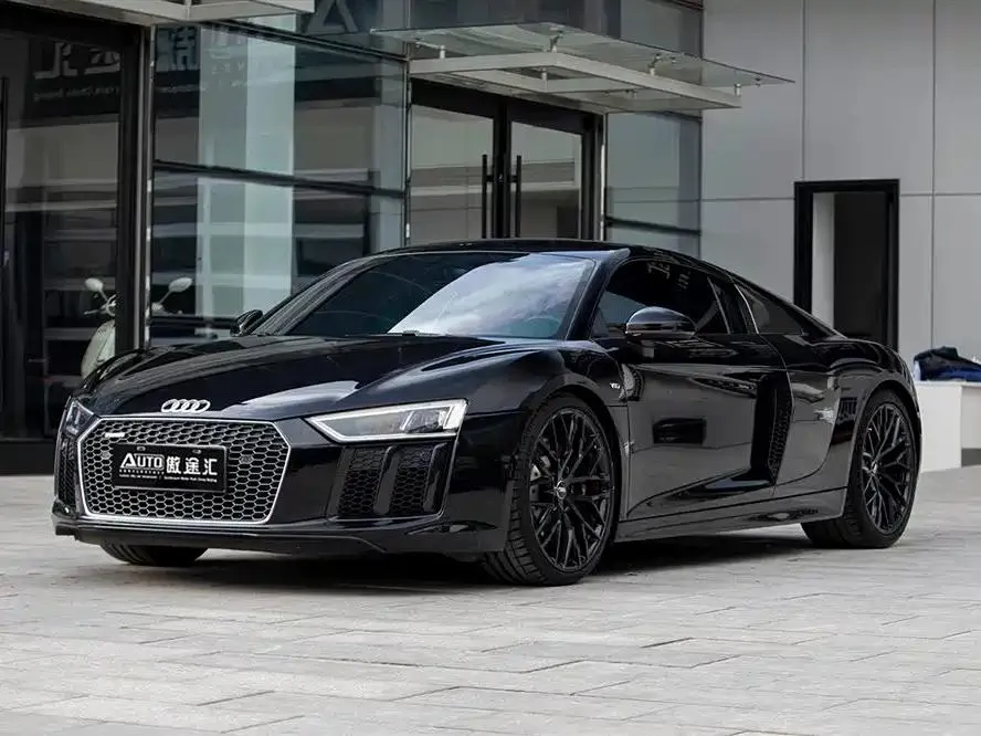 Audi Audi R8 — Black