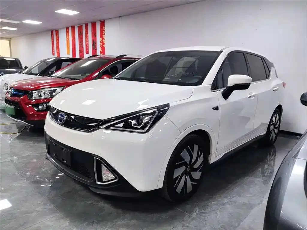 Aion Trumpchi GE3 Trumpchi GE3 2018 530 Enjoy Edition — Voir la photo 2