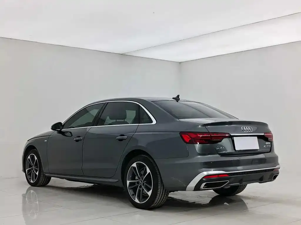 Audi A4L A4L 2025 2 million units Enjoyable Edition 40 TFSI Fashion Dynamic Edition — Voir la photo 5