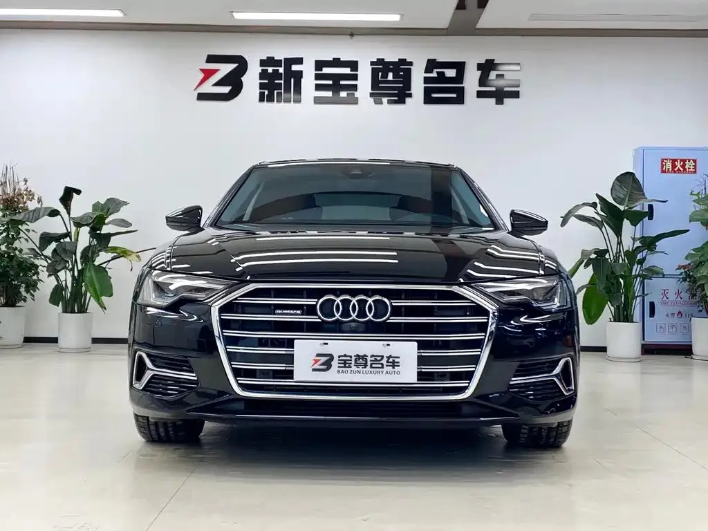 Audi A6L A6L 2023 facelift 45 TFSI quattro Premium Elegance — Voir la photo 2