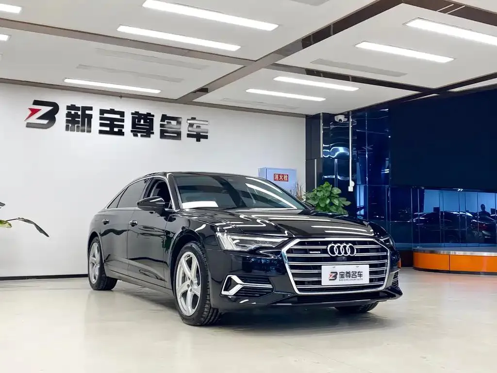 Audi A6L A6L 2023 facelift 45 TFSI quattro Premium Elegance — Voir la photo 3