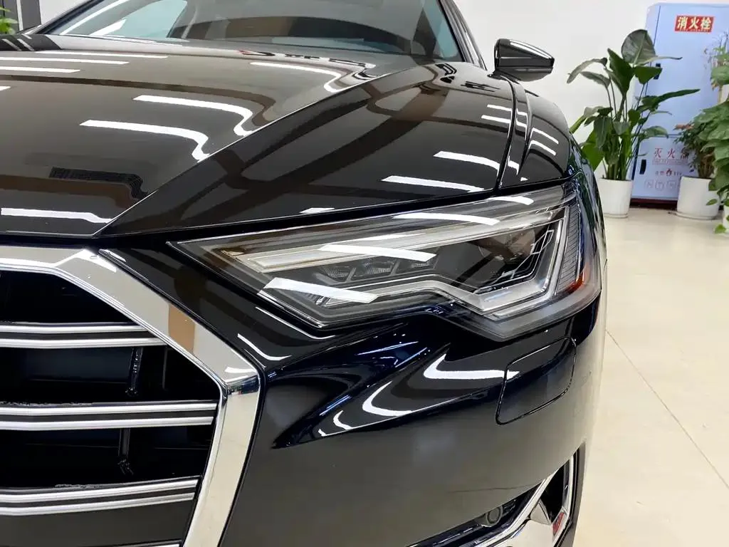 Audi A6L A6L 2023 facelift 45 TFSI quattro Premium Elegance — Voir la photo 4