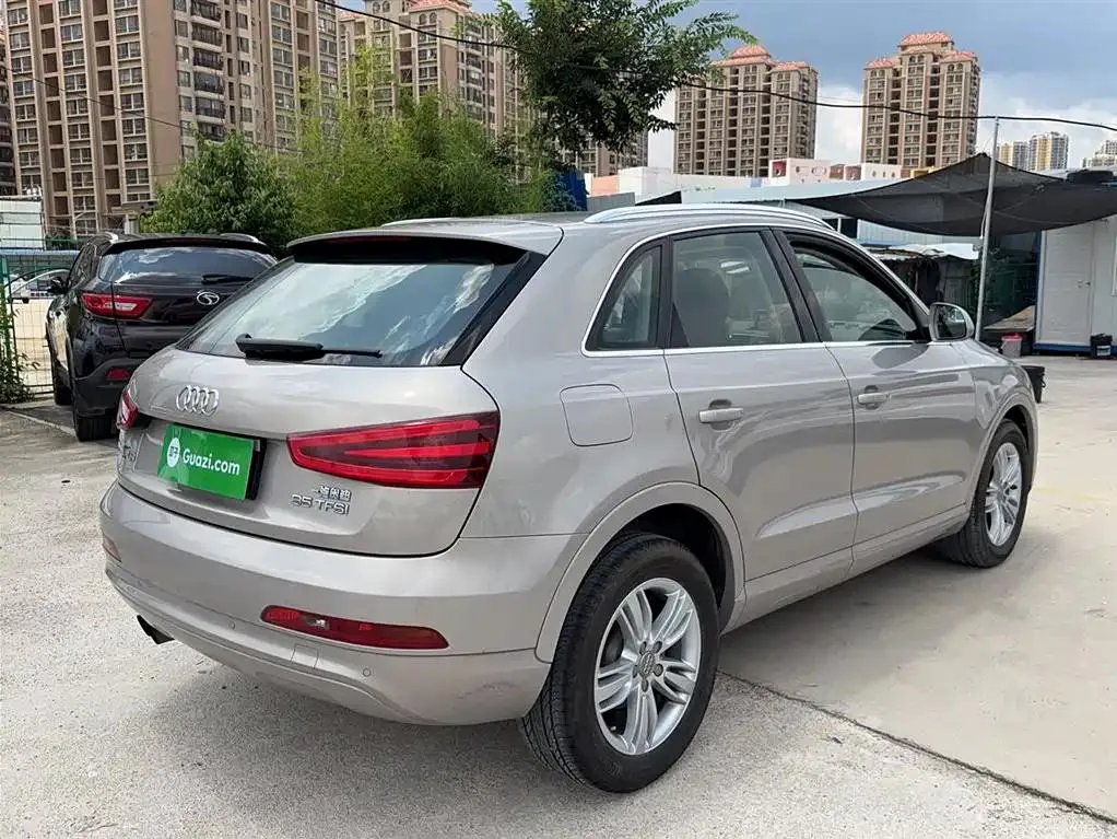 Audi Q3 Q3 2013 35 TFSI quattro Technology Edition — View photo 6