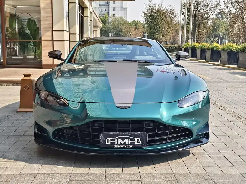 Aston Martin V8 V8 Vantage 2023 4.0T V8 F1 Edition Coupe — عرض الصورة 2