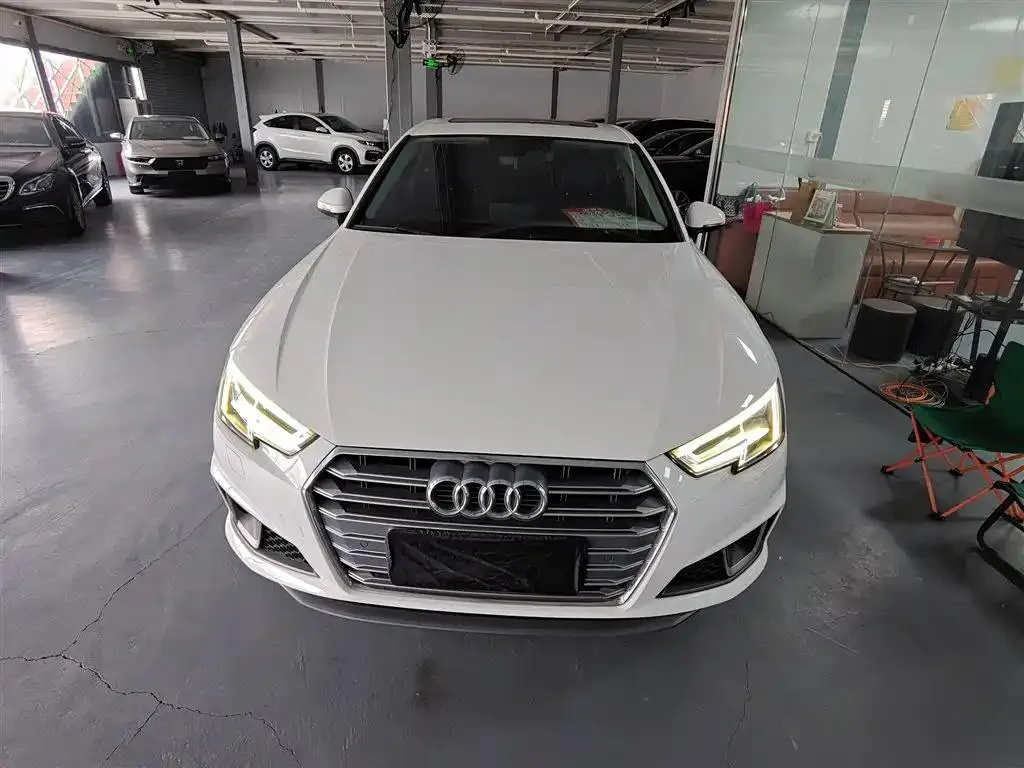 Audi A4L A4L 2019 40 TFSI Fashion National V — Ver foto 3