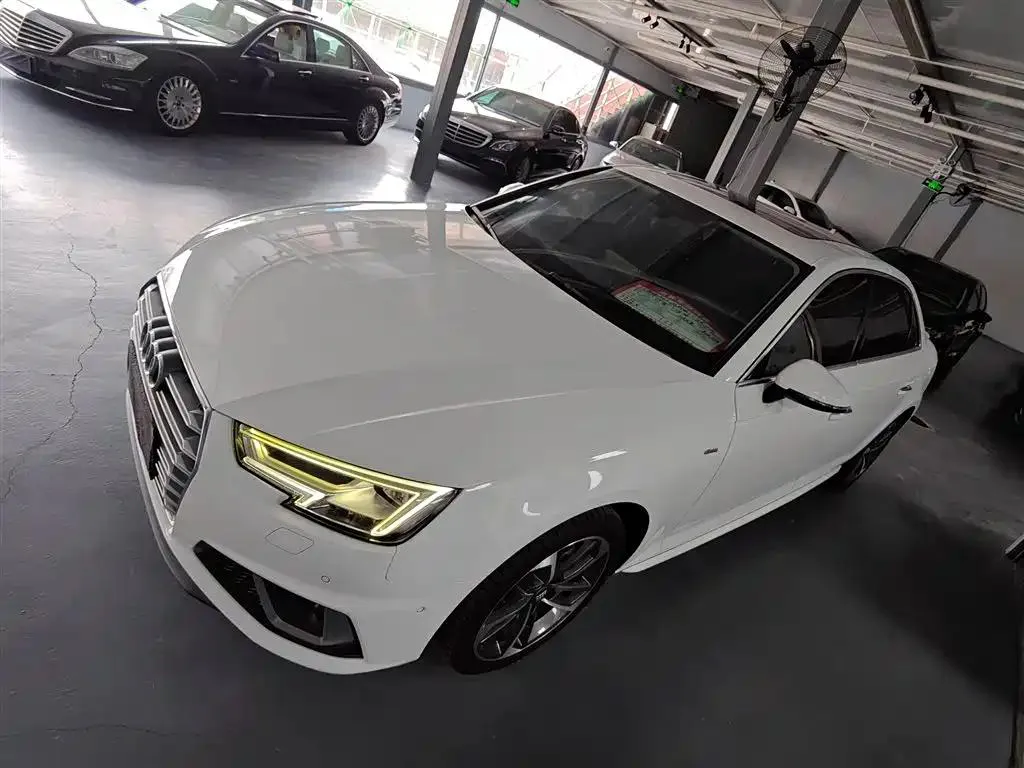 Audi A4L A4L 2019 40 TFSI Fashion National V — Ver foto 5
