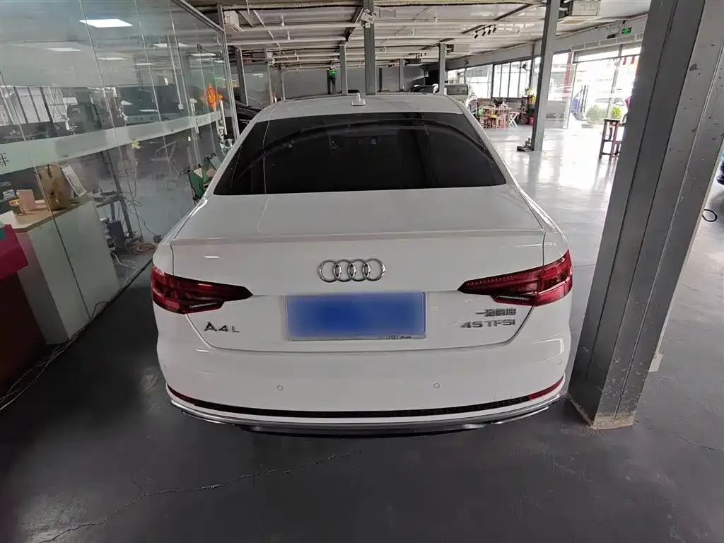 Audi A4L A4L 2019 40 TFSI Fashion National V — Ver foto 6