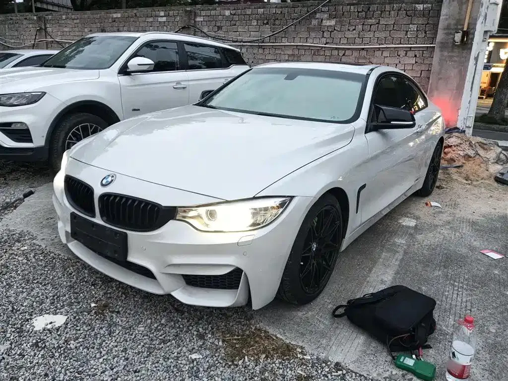 BMW 4 Series 4 Series 2016 420i Design Package — photo 1