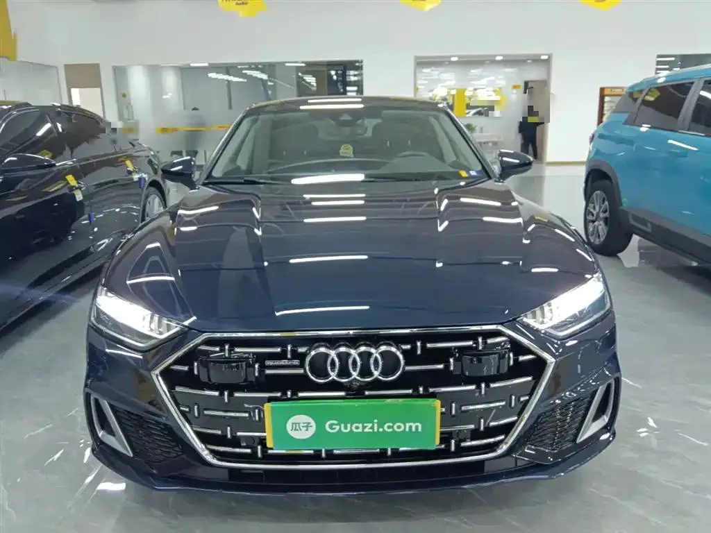 Audi A7L A7L 2022 55 TFSI quattro S-line Zhiyuan Type Flow Crystal Set — View photo 3