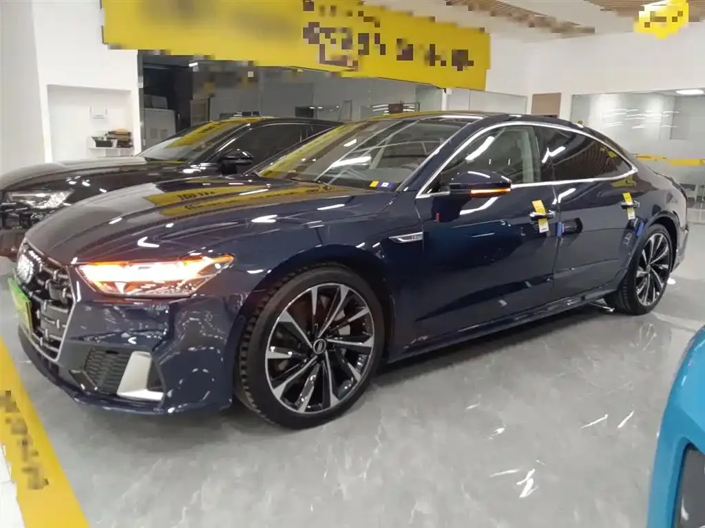 Audi A7L A7L 2022 55 TFSI quattro S-line Zhiyuan Type Flow Crystal Set — View photo 5