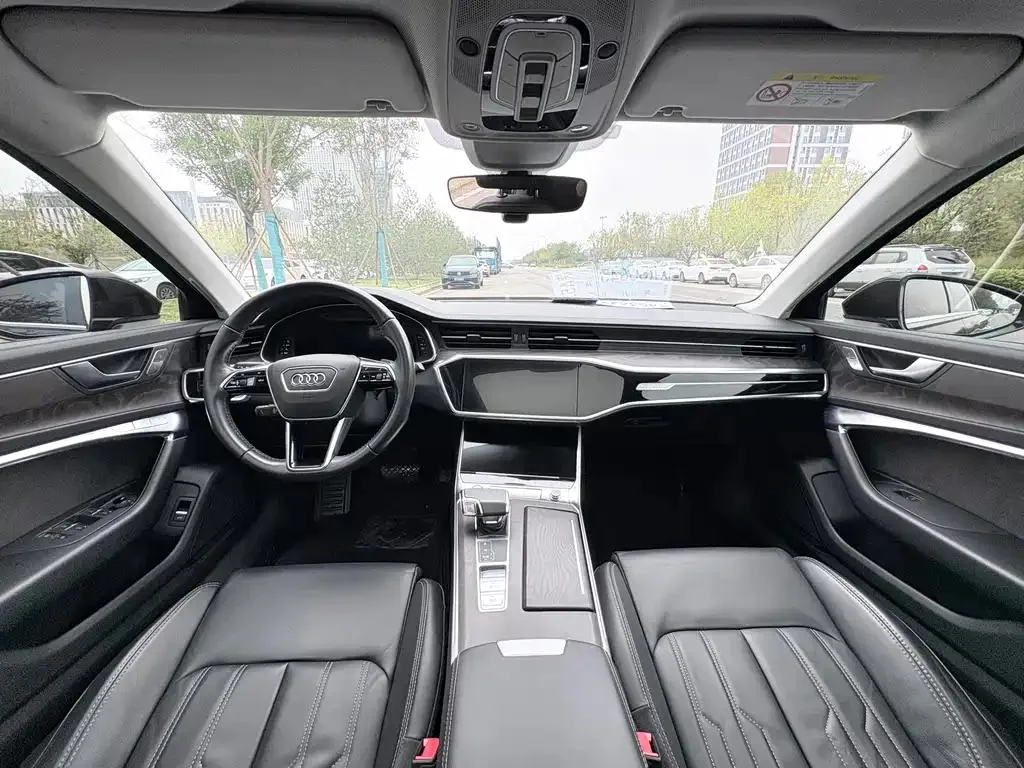 Audi A6L A6L 2019 45 TFSI quattro Premium Elegance Edition — عرض الصورة 6