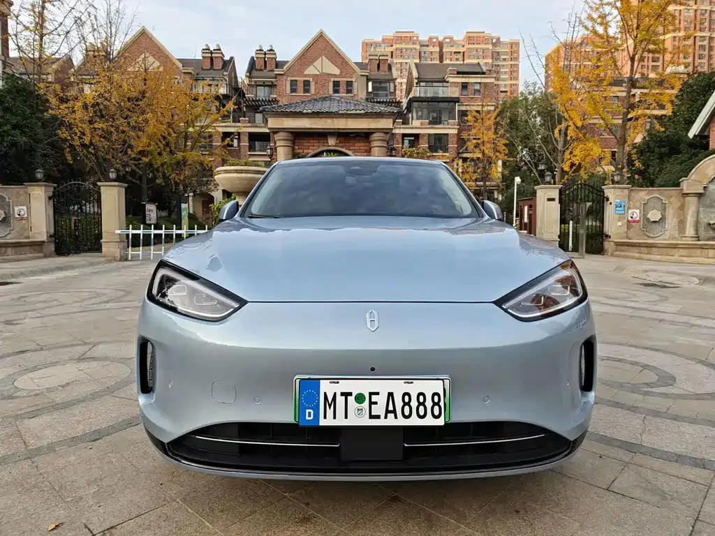 AITO AITO M5 — Bleu