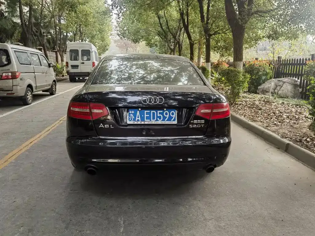 Audi A6L A6L 2011 2.0 TFSI Automatic Standard Model — Voir la photo 4