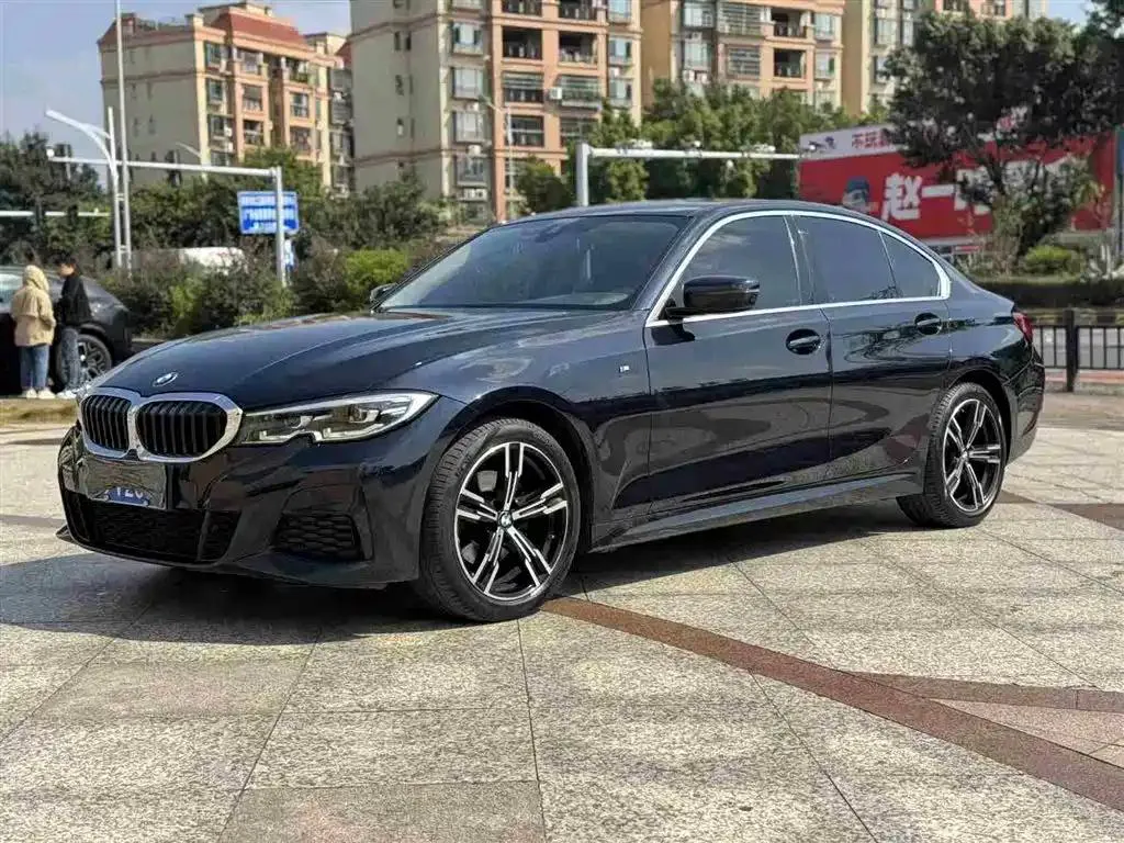 BMW 3 Series 3 Series 2022 325i M Sport Package — photo 1