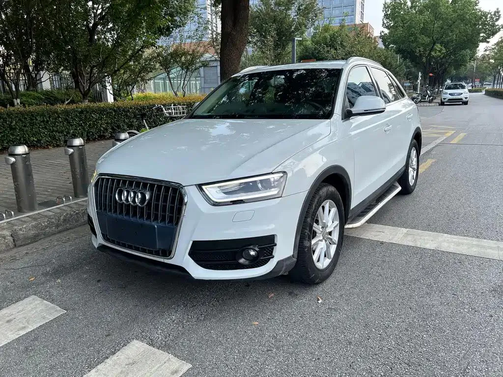 Audi Q3 Q3 2015 35 TFSI Progressive Edition — photo 1