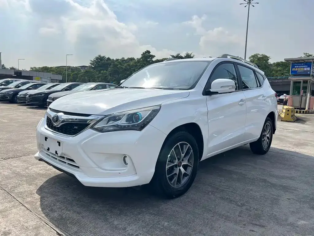 BYD Song Song 2016 Gaishi Edition 1.5TID Automatic Leading Type — photo 1