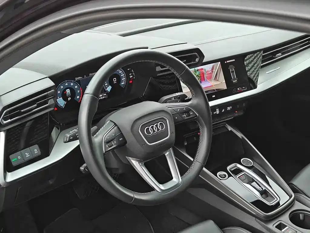 Audi A3 A3 2025 Sportback 35TFSI Flying Spur Premium Edition — Ver foto 6