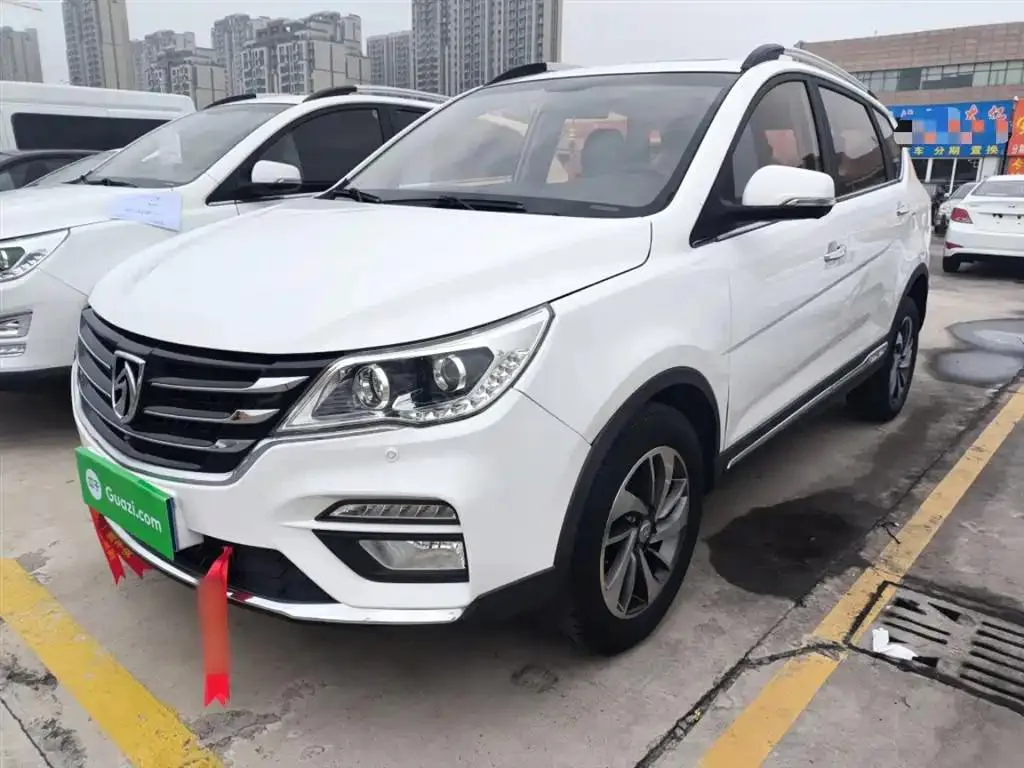 Baojun 560 560 2017 Rhythm Edition 1.5T Manual Premium Edition — photo 1