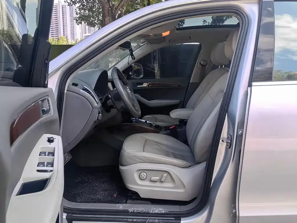 Audi Q5 Q5 2011 2.0TFSI Luxury — Ver foto 4
