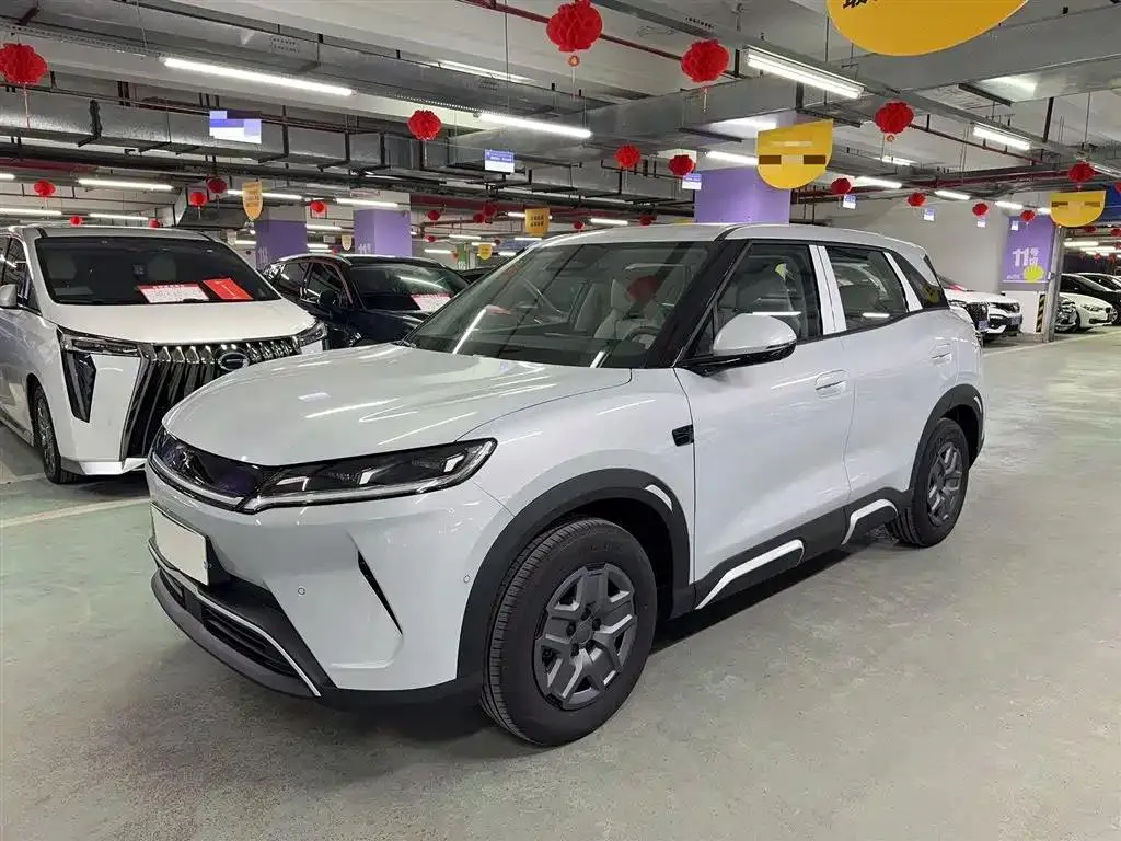 BYD BYD Yuan UP — White