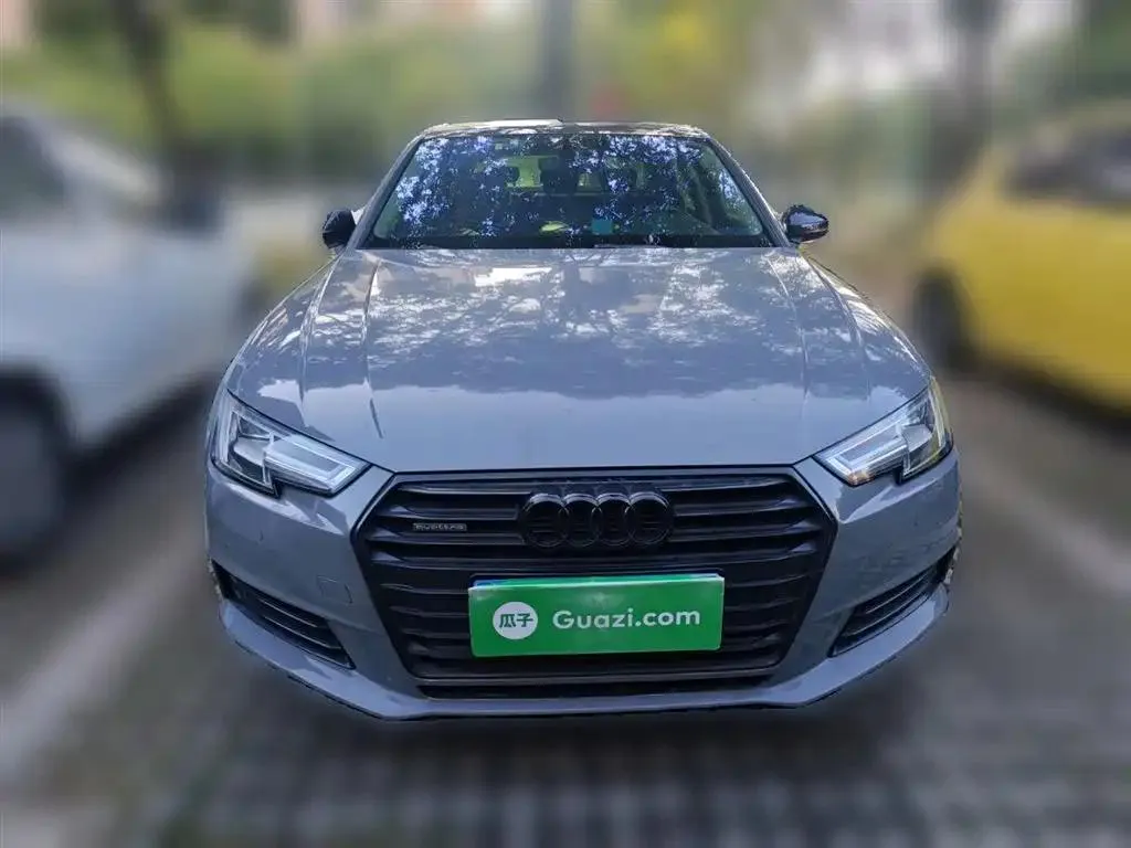 Audi A4L A4L 2017 45 TFSI quattro Fashion Edition — Voir la photo 3