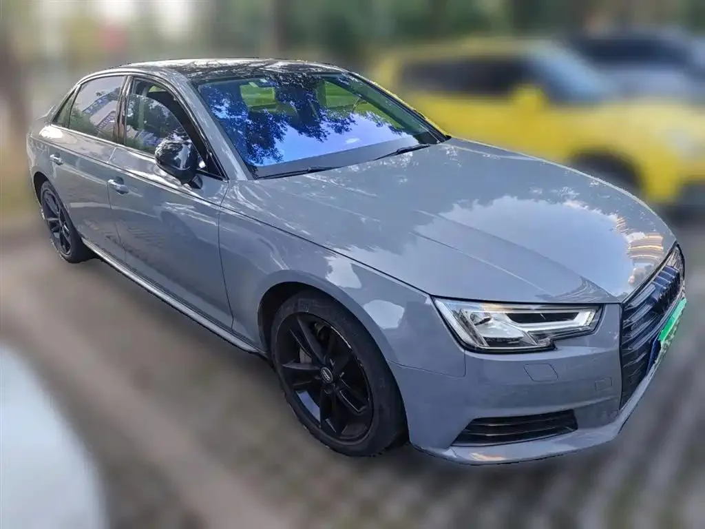 Audi A4L A4L 2017 45 TFSI quattro Fashion Edition — Voir la photo 4