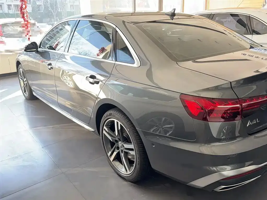 Audi A4L A4L 2020 40 TFSI quattro Luxury Dynamic Edition — View photo 5