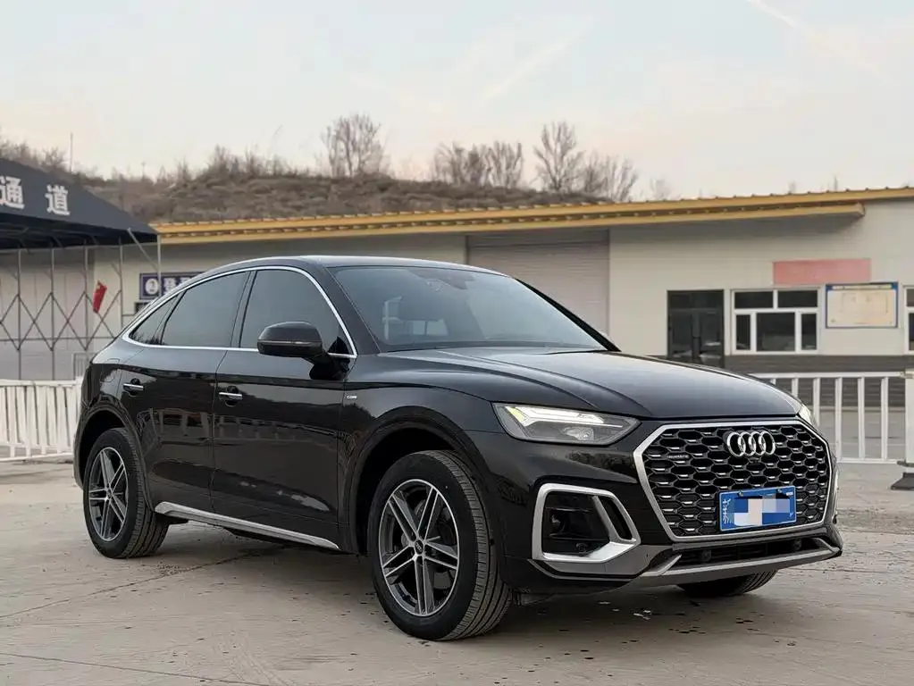 Audi Q5L Sportback Q5L Sportback 2022 40 TFSI Fashion Edition — View photo 3