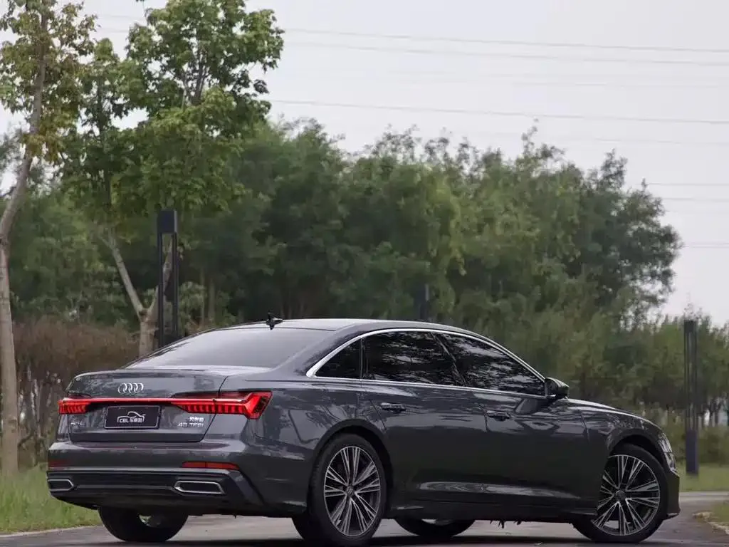 Audi A6L A6L 2021 45 TFSI Enjoy Life Edition — عرض الصورة 3