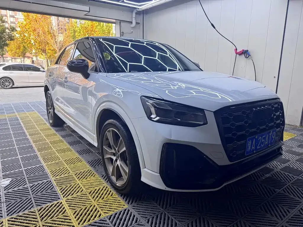 Audi Q2L Q2L 2022 35 TFSI Fashion Dynamic Edition — Voir la photo 3
