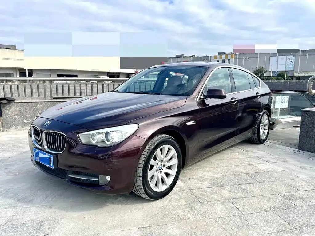 BMW 5 Series 5 Series GT 2013 535i Leading Edition — photo 1