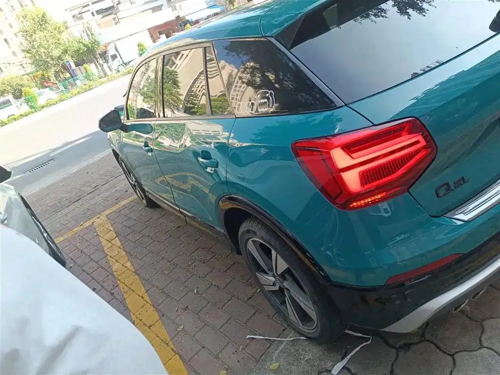 Audi Q2L Q2L 2020 35 TFSI Fashion Dynamic Edition — Ver foto 5