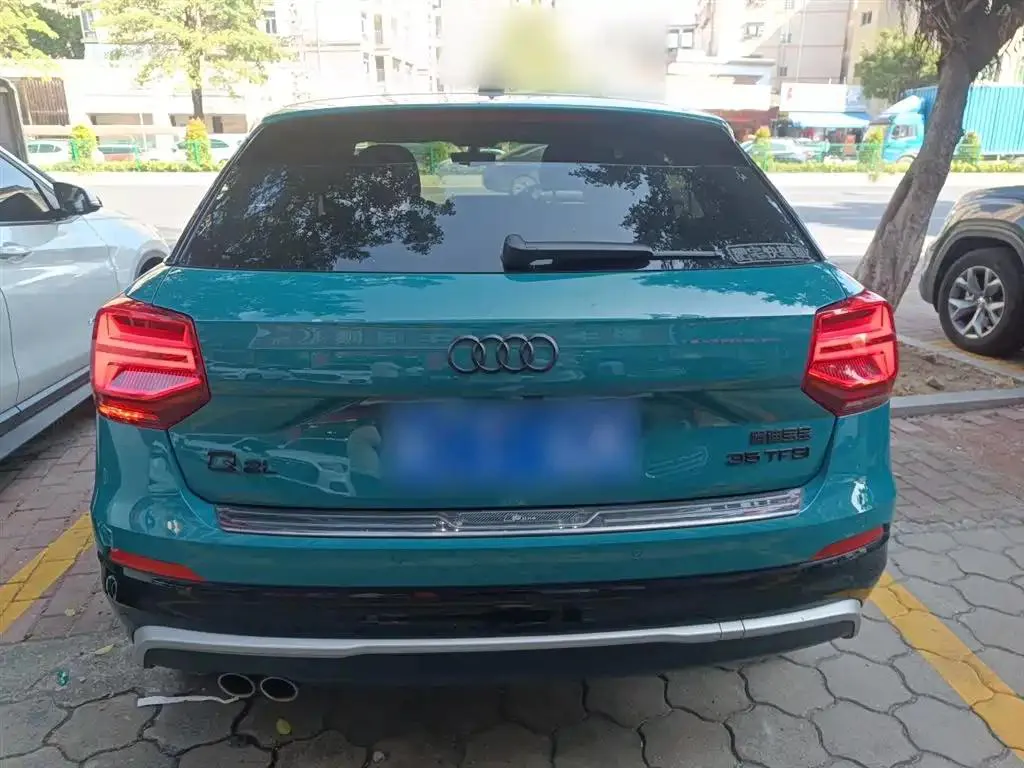 Audi Q2L Q2L 2020 35 TFSI Fashion Dynamic Edition — Ver foto 6