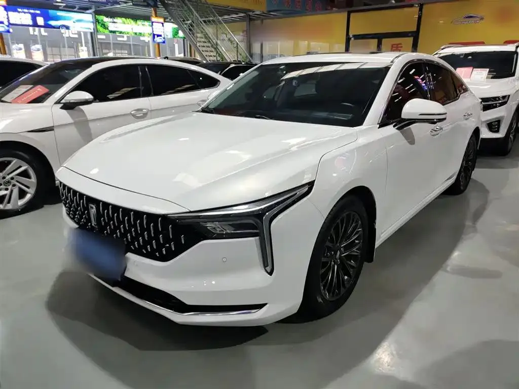 Bestune B70 B70 2022 third generation 1.5T automatic premium version — photo 1
