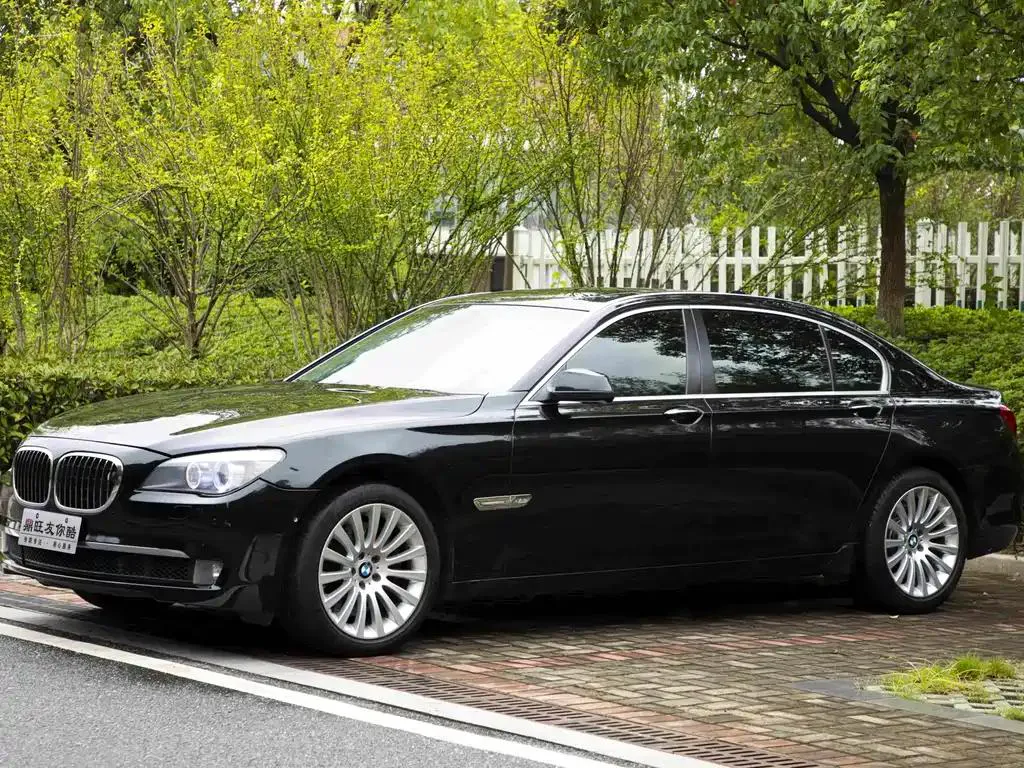BMW 7 Series 7 Series 2010 760Li China 60th Anniversary Edition — photo 1