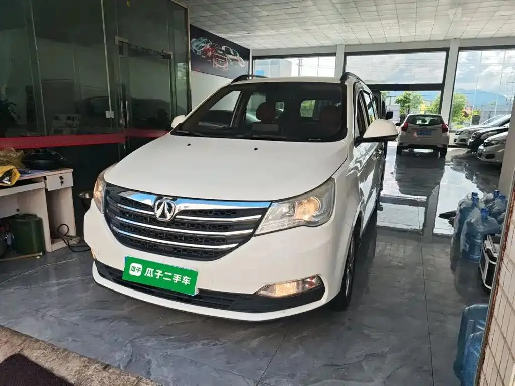 BAIC BAIC Weiwang Weiwang — أبيض