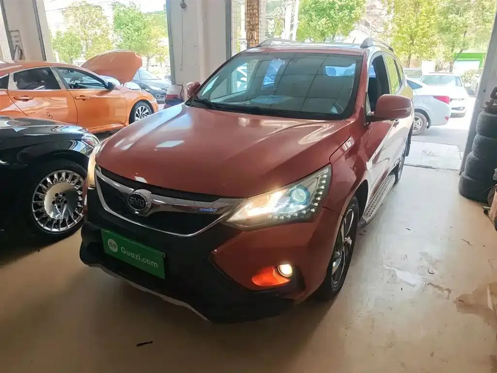 BYD Song Song 2016 1.5TI Manual Premium Edition — photo 1