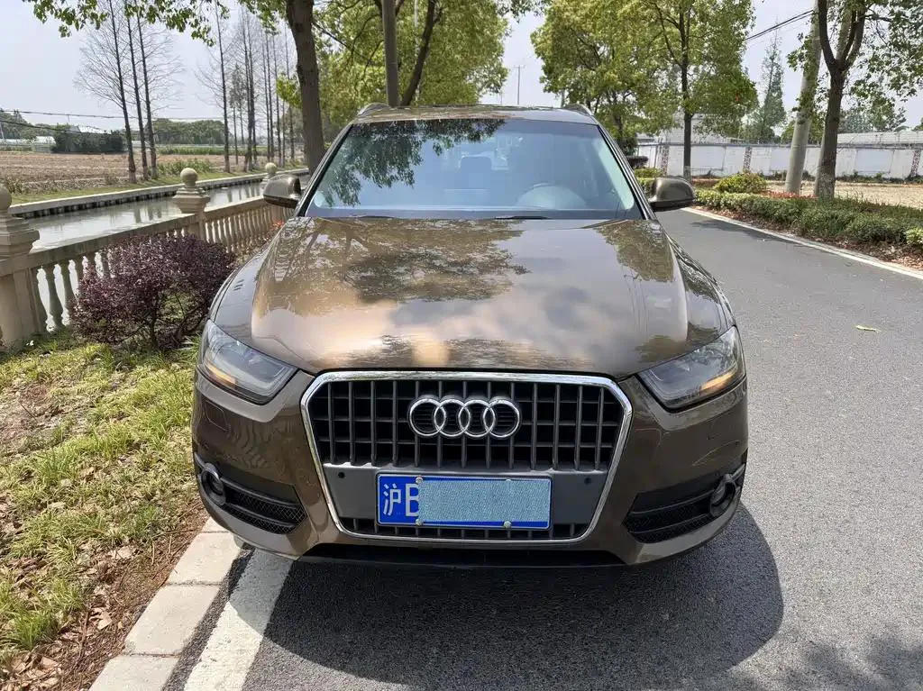 Audi Q3 Q3 2013 35 TFSI Progressive Edition — View photo 2