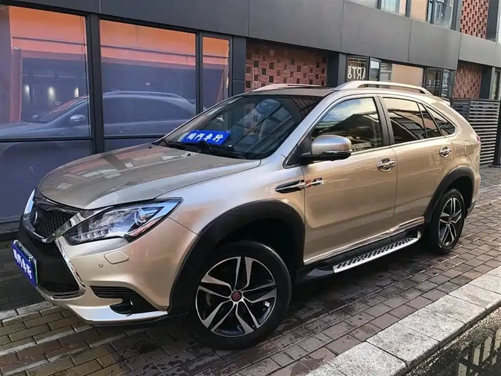 BYD Tang EV Tang New Energy 2015 2.0T 4WD Flagship Model — photo 1